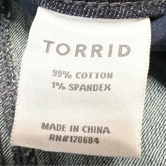 Torrid Dark Wash Mid Rise Boyfriend Denim Jeans Women’s 10 - Picture 12 of 14